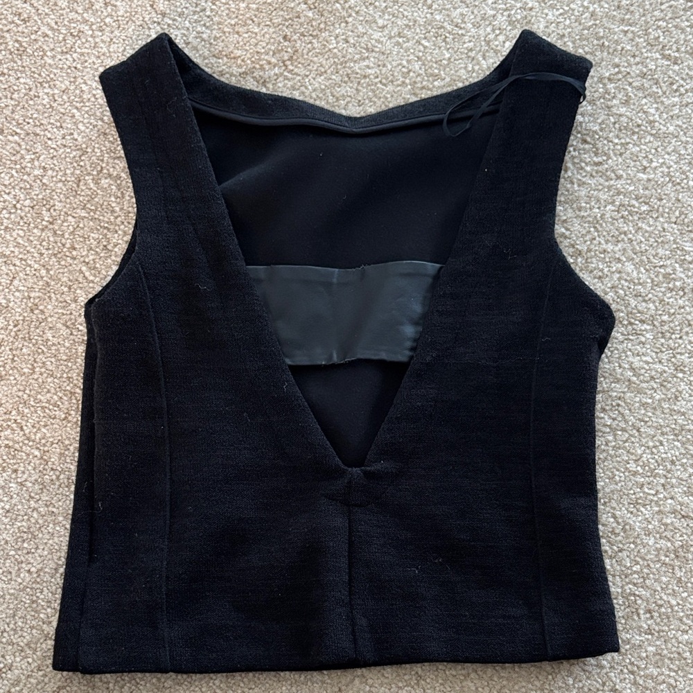 Banana Republic Black V-Neck Tank Top